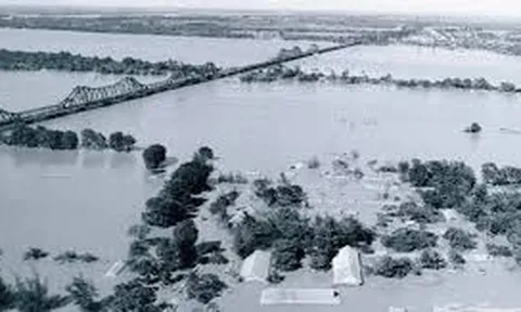 NHỚ LẠI TRẬN LỤT ĐỒNG BẰNG SÔNG HỒNG 1971