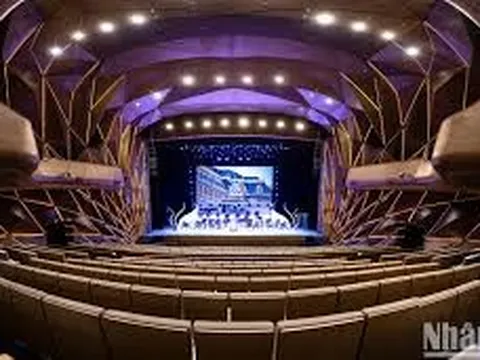 NHÀ HÁT HỒ GƯƠM – ĐIỂM SÁNG MỚI VỀ KIẾN TRÚC VÀ VĂN HÓA, NGHỆ THUẬT CỦA THỦ ĐÔ