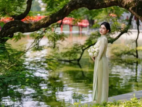 THÁNG TÔI NHỚ VÀ YÊU